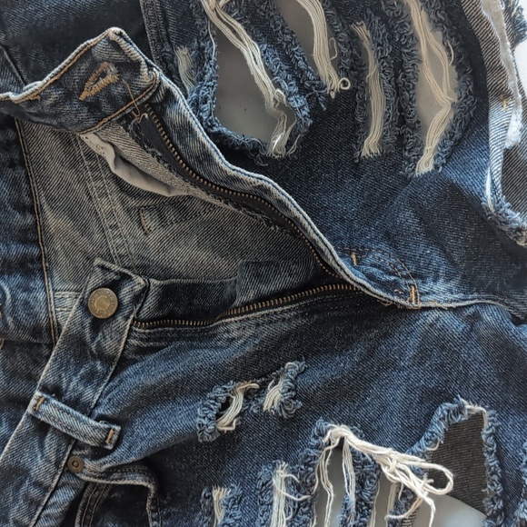 Wrangler Denim Shorts - Picture 5 of 6